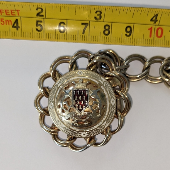 VTG GOLD TONE LARGE EUROPEAN CHARM BRACELET - Picture 12 of 13